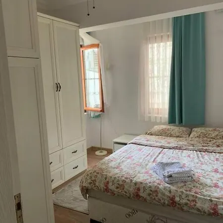 Our Happy Place, 200m To The Sea Apartment *